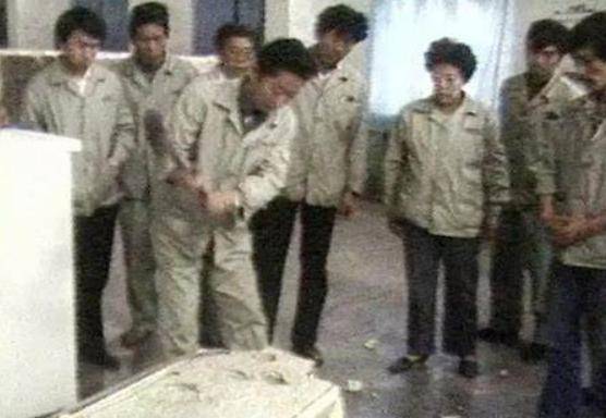 产卖身康佳6年今东山再起挑战海尔九游会中国冰箱巨头遭外资围剿破(图8)